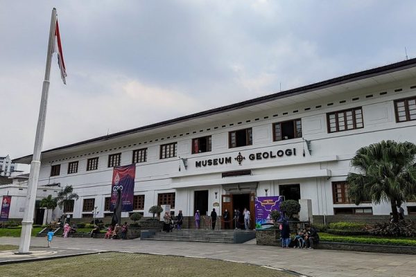 Pentingnya Museum Geologi Bandung dalam Pelestarian Geologi