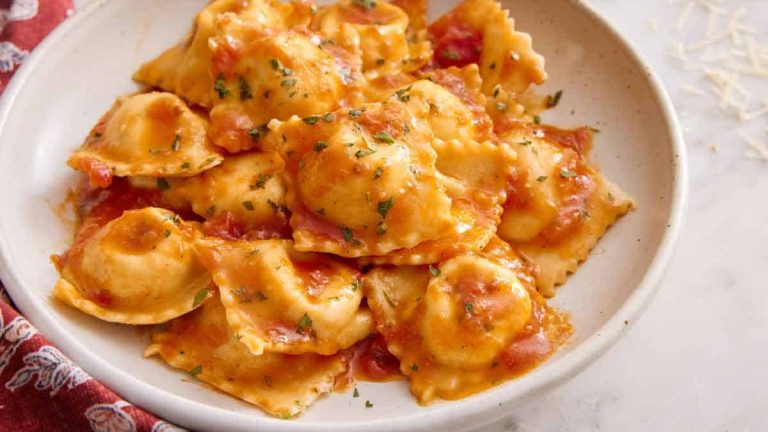 Ravioli, Hidangan Pasta Klasik Italia yang Menggoda Selera