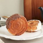 Mengenal Cromboloni, Kuliner Unik yang Harus Kamu Coba