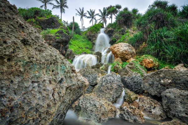 Pantai Parang Endog, Surga Tersembunyi di Pesisir Selatan Yogyakarta